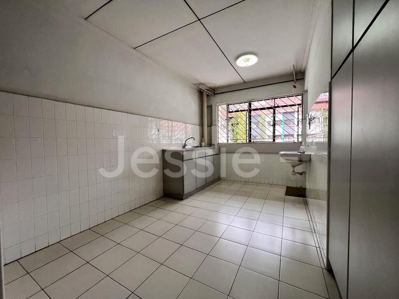 Shop / Shophouse for Sale in  Khatib Central - Image 9